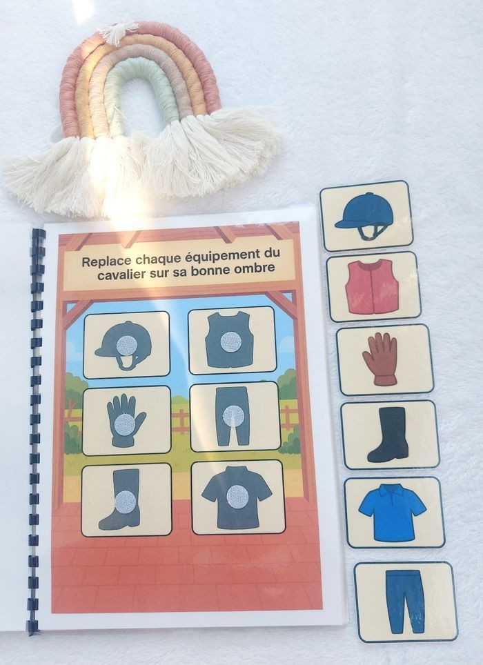 Mon livret d’activités – Poney Club dès 3 ans | Livre éducatif plastifié et réutilisable